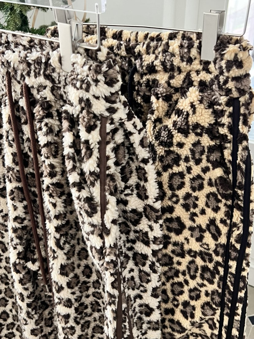 ZEROZERO直郵韓國代購女裝新款真品職業人氣時尚熱賣厚正裝褲ZEROZERO厚正裝褲