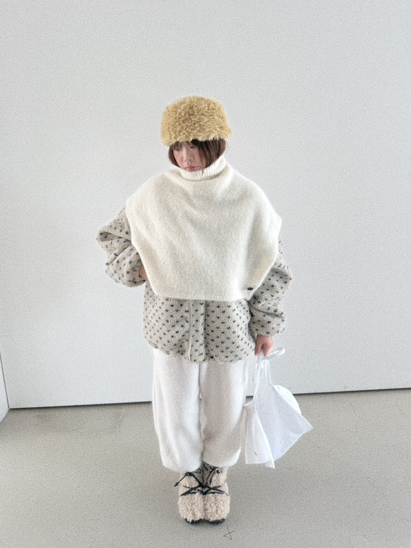 Oli Seoul韓國代購女裝新品休閑24秋夏吊帶背心羊駝毛斗篷OLI SEOUL吊帶/背心