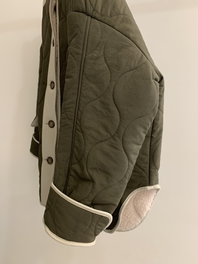 ZITTEN韓國直郵女裝新品休閑推薦職業人氣真品時尚短款棉服ZITTEN短款棉服