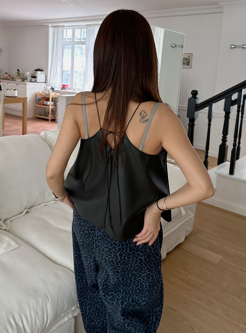 BYRING韓國直郵東大門實拍女裝新品人氣真品24秋冬吊帶背心BYRING吊帶/背心