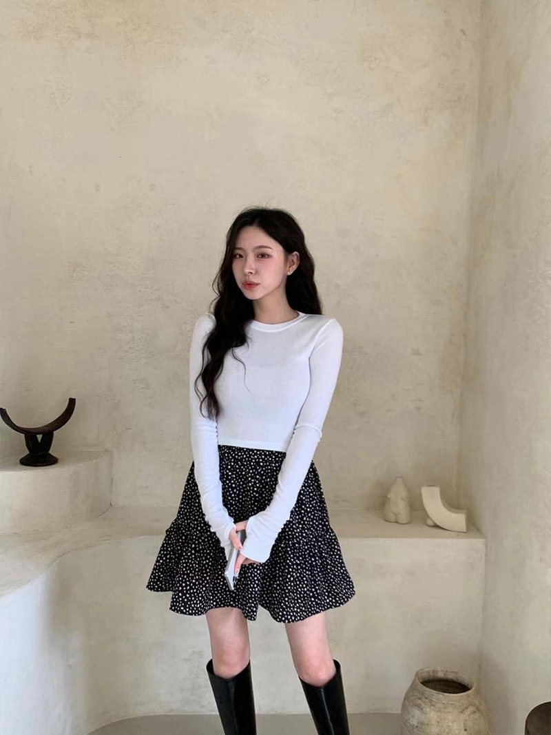 BOBBYIJAY韓國直郵女裝新款人氣24秋冬時尚推薦熱賣長袖T恤BOBBYIJAY長袖T恤