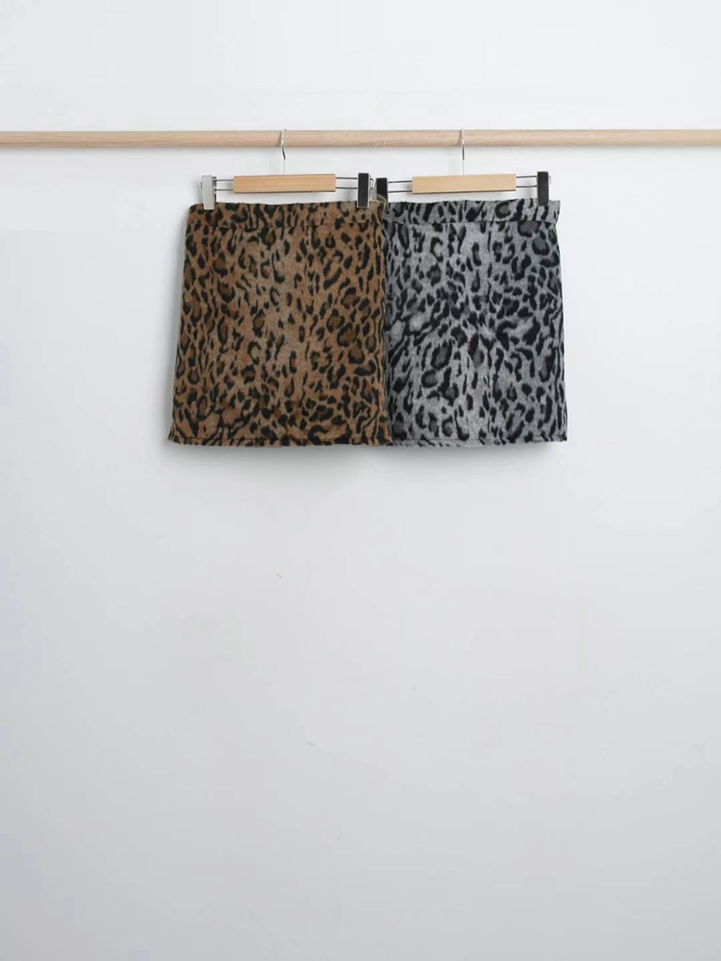 BOBBYIJAY韓國直郵女裝新款職業休閑時尚24秋冬熱賣人氣短裙BOBBYIJAY短裙