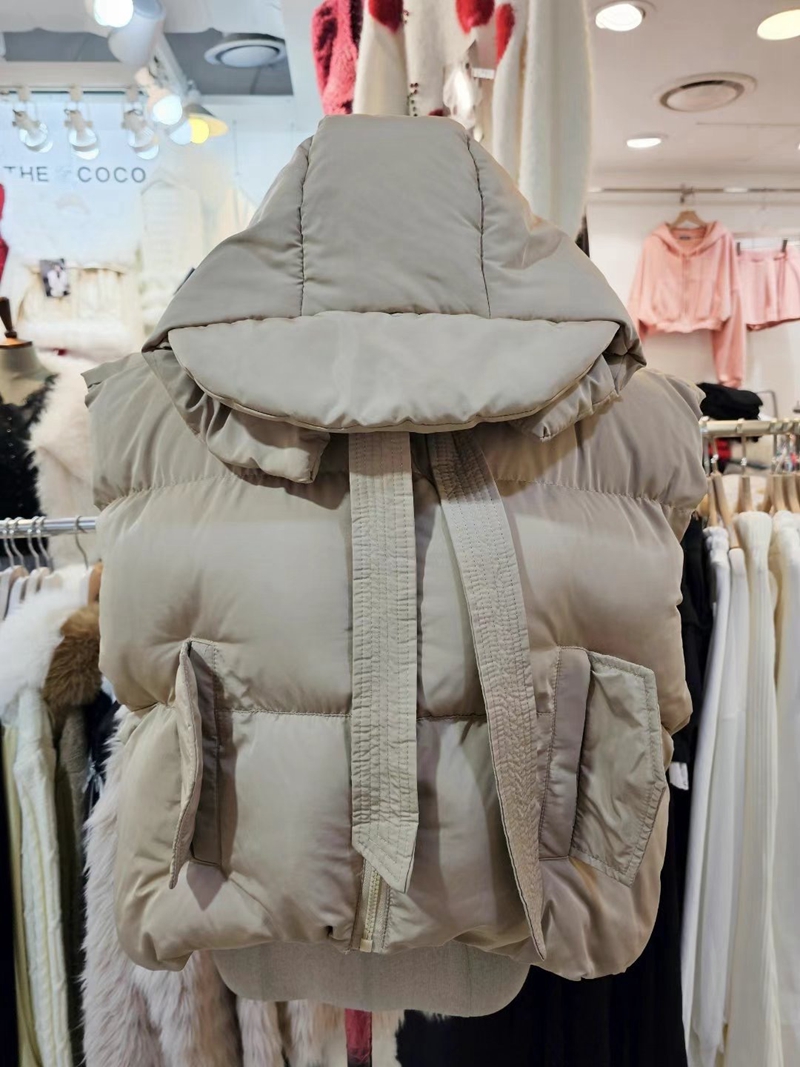 THE COCO韓國直郵東大門實拍女裝新品真品時尚推薦馬甲可拆卸THE COCO馬甲圖色1