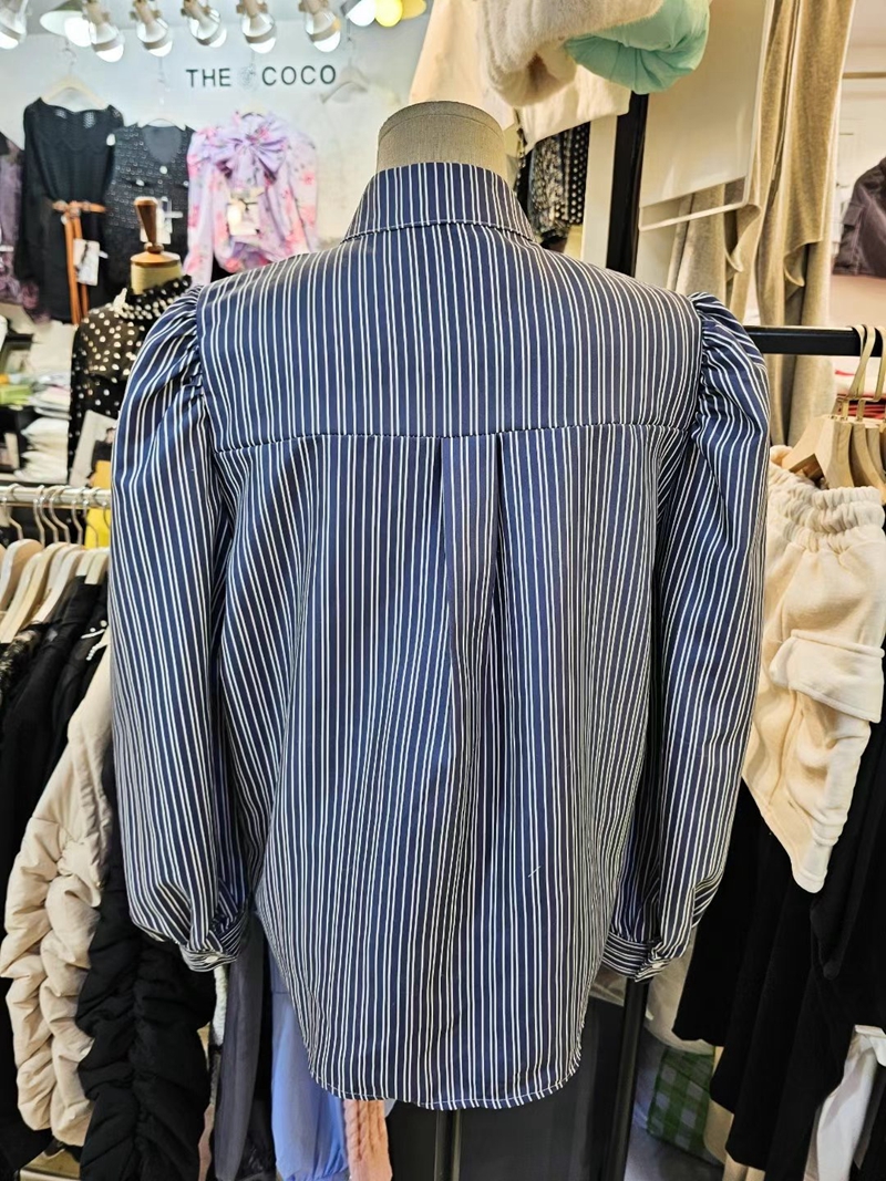 THE COCO韓國直郵女裝新品真品時尚熱賣人氣職業襯衫蕾絲衫THE COCO襯衫/蕾絲衫
