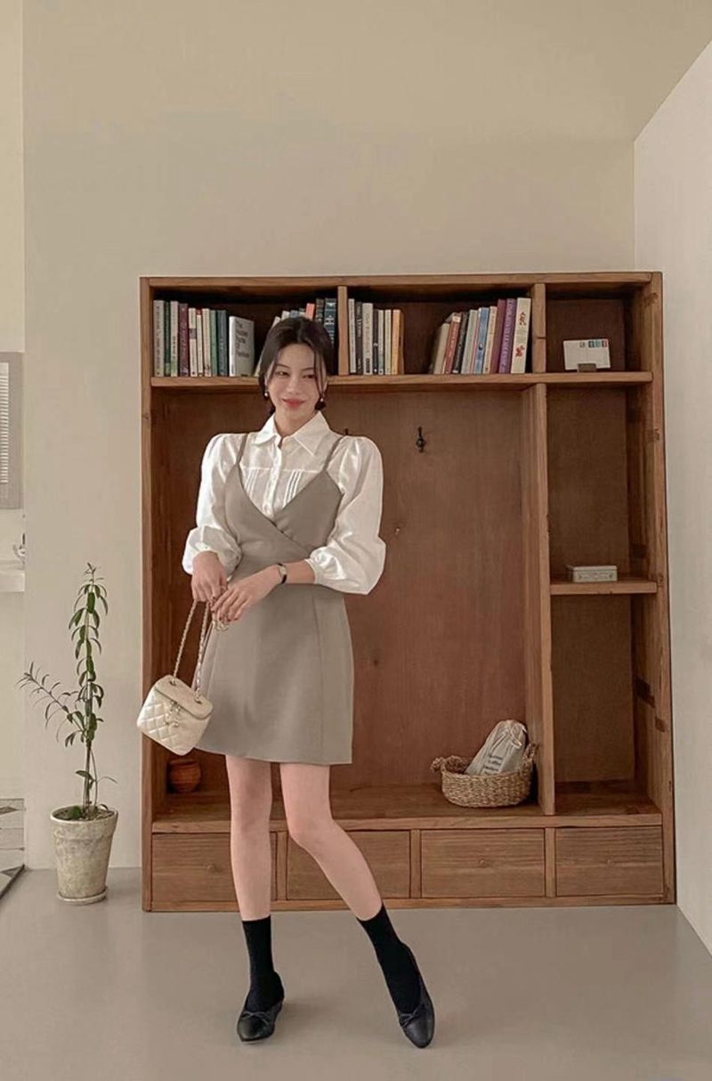 ON-NI-언니-T韓國直郵女士新款24秋夏職業真品時尚連衣裙ON-NI連衣裙