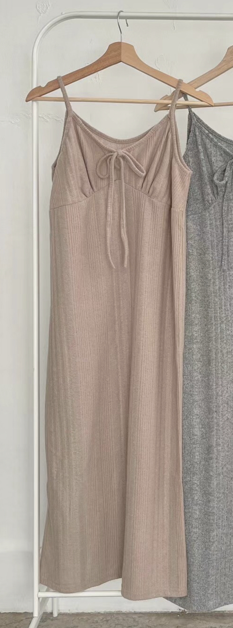 A.ME東大門代購女士新款熱賣真品24秋夏時尚推薦休閑連衣裙A.ME連衣裙圖色1