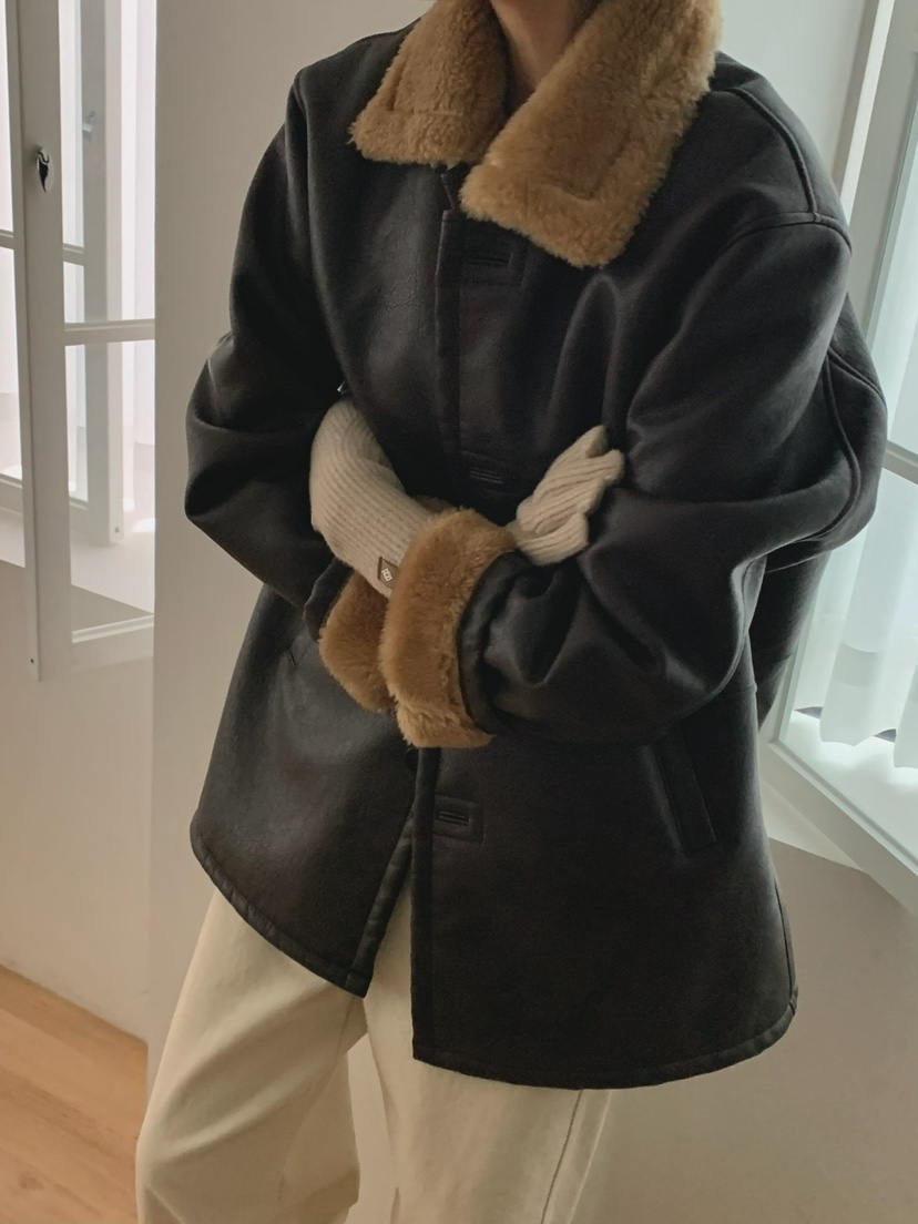 SORBET韓國直郵女裝新品推薦休閑24秋夏時尚職業熱賣人氣皮衣SORBET/flat white皮衣