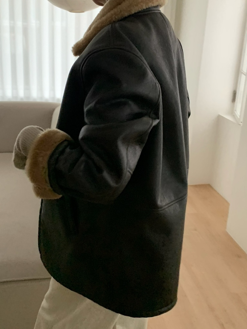 SORBET韓國直郵女裝新品推薦休閑24秋夏時尚職業熱賣人氣皮衣SORBET/flat white皮衣