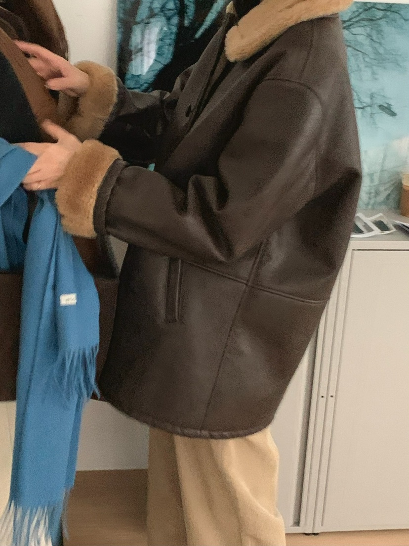 SORBET韓國直郵女裝新品推薦休閑24秋夏時尚職業熱賣人氣皮衣SORBET/flat white皮衣