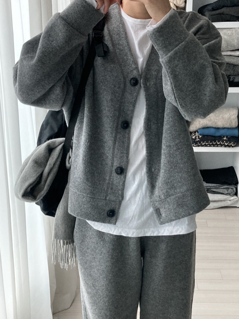 MYOS東大門代購女裝新款熱賣24秋夏時尚推薦職業衛衣羊毛開衫MYOS衛衣