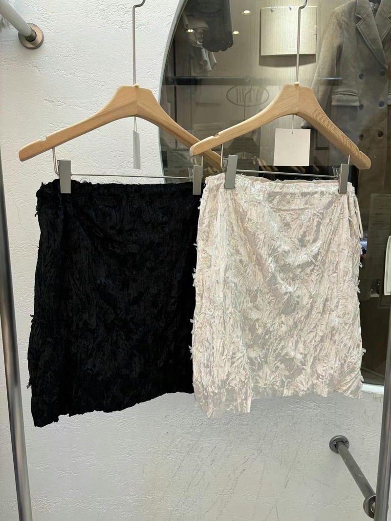LOUNGE VERA直郵韓國代購女裝新款職業推薦人氣時尚24秋冬短裙LOUNGE VERA-2件訂短裙