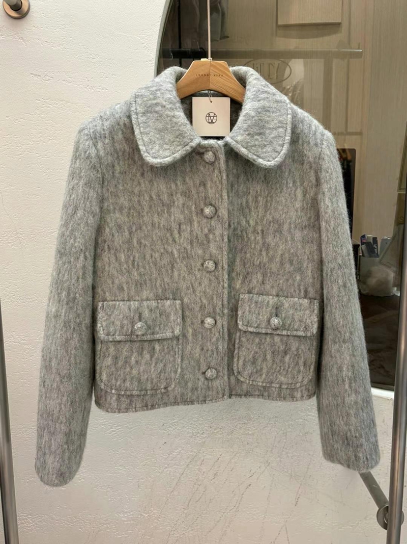 LOUNGE VERA直郵韓國代購女裝新品時尚職業短款大衣2件起拿貨LOUNGE VERA-2件訂短款大衣圖色2