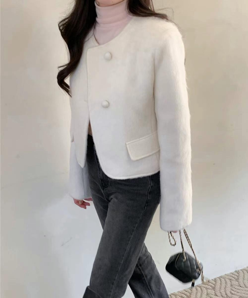 LOUNGE VERA韓國直郵東大門實拍女裝新品真品熱賣短款大衣LOUNGE VERA-2件訂短款大衣