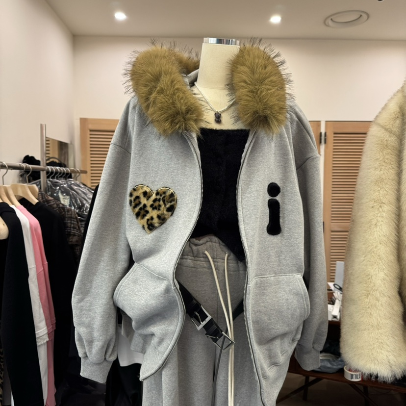 NUT直郵韓國代購女裝新品真品職業24秋冬休閑人氣推薦衛衣加絨NUT衛衣圖色2