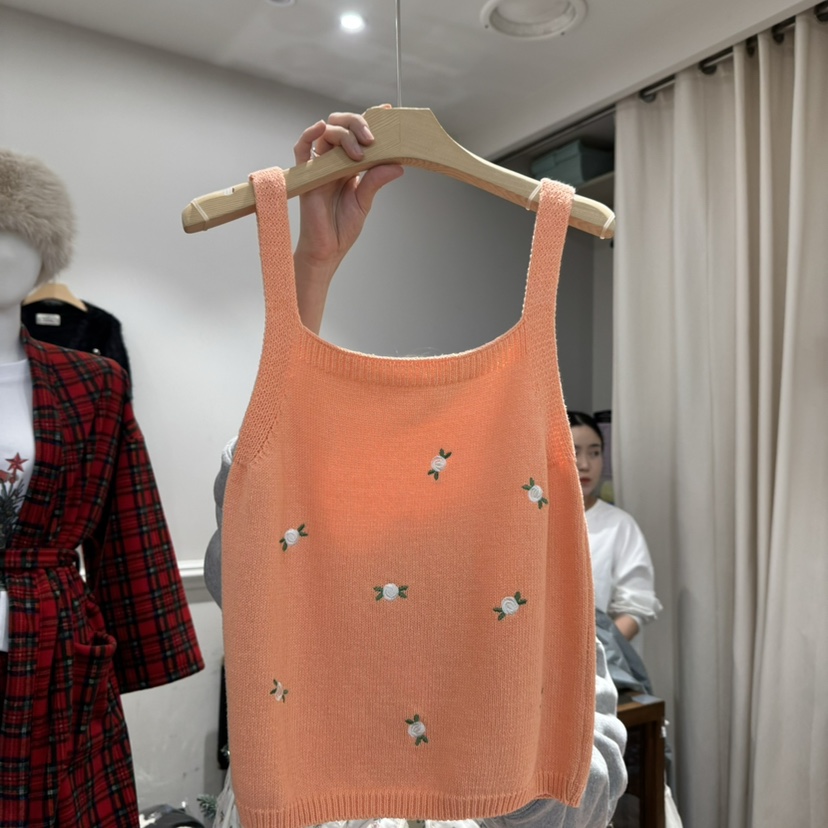 DELICIOUS韓國直郵女裝新款24秋冬時尚職業熱賣真品吊帶背心NOVUS吊帶/背心圖色3