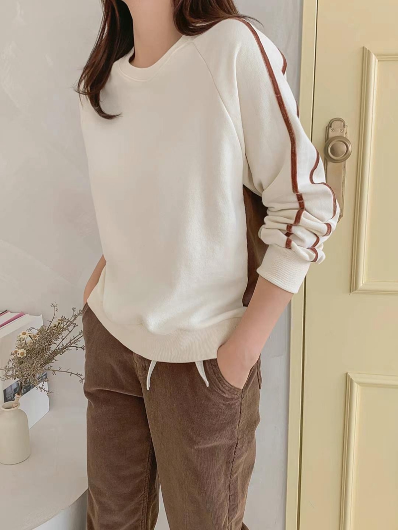 KKANNJUU直郵韓國代購女裝新品時尚職業推薦人氣熱賣24秋冬衛衣KKAMJUU衛衣