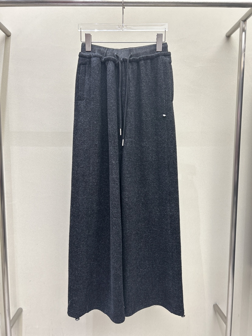 LATTE韓國直郵東大門實拍女裝新品職業推薦真品人氣時尚休閑褲LATTE-P休閑褲圖色2
