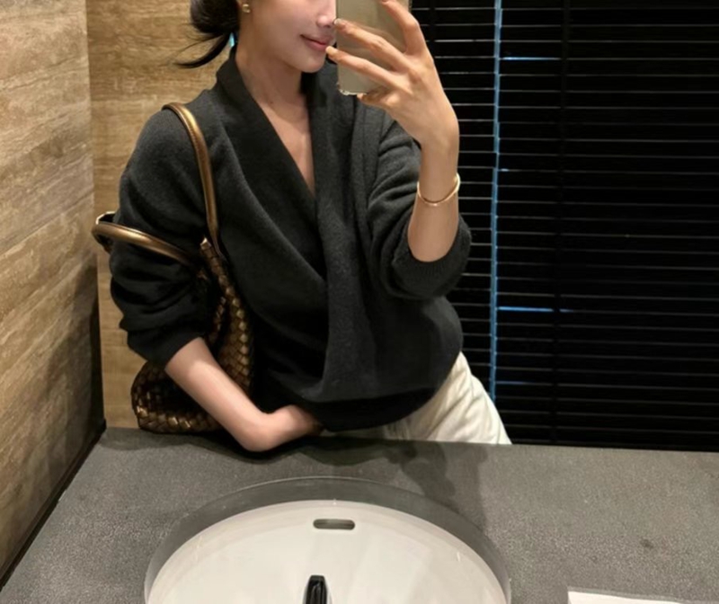 ETEMOY韓國直郵東大門實拍女裝新款真品推薦時尚熱賣針織衫ETEMOY針織衫