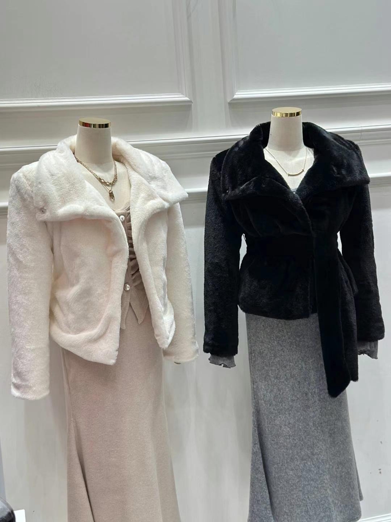 HEE SHOP韓國直郵女裝新款職業人氣時尚真品短款大衣含腰帶HEE SHOP短款大衣