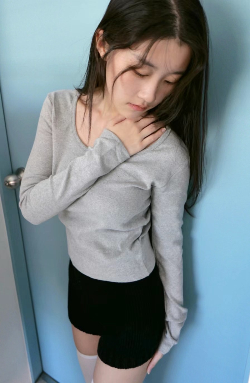 REPAIR韓國直郵女裝新款職業時尚真品推薦休閑人氣熱賣長袖T恤REPAIR長袖T恤圖色2