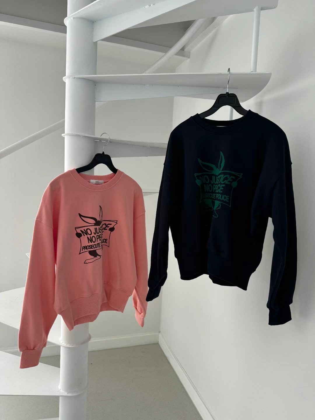 LOSTILE韓國直郵東大門實拍女裝新品24秋冬真品休閑熱賣衛衣THE ZOA衛衣