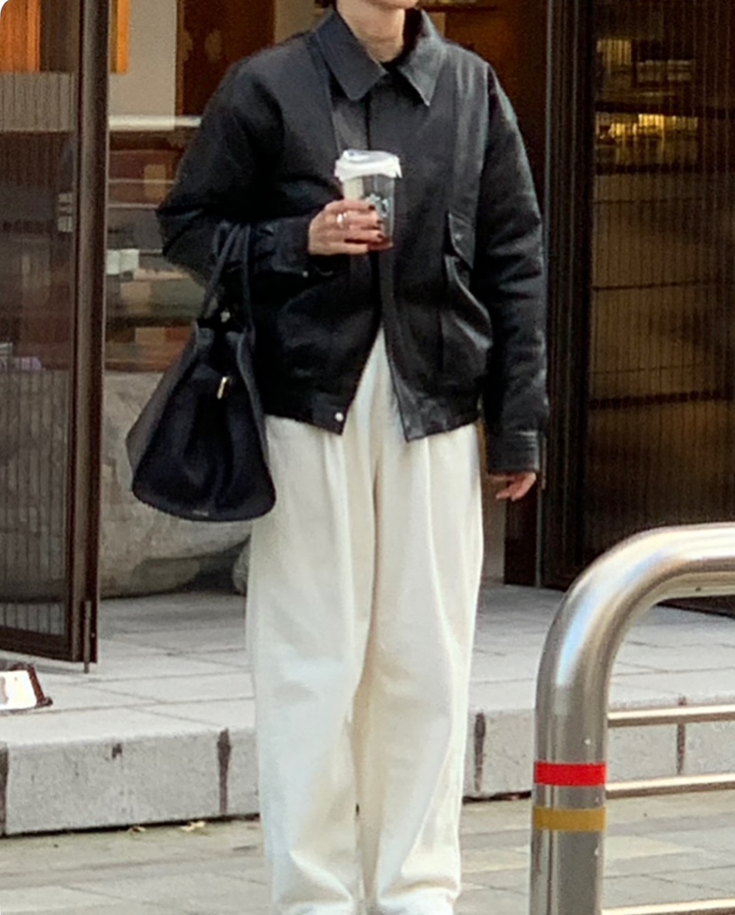 AFN/A Flan韓國直郵東大門實拍女裝新品熱賣真品人氣皮衣AFN/A Flan皮衣