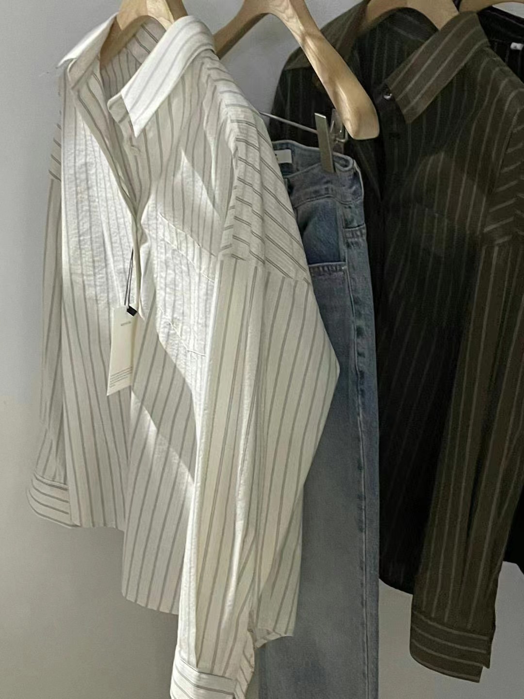 INOUF/FLUTTER韓國直郵女裝新款時尚職業真品24秋冬襯衫蕾絲衫INOUF/FLUTTER襯衫/蕾絲衫