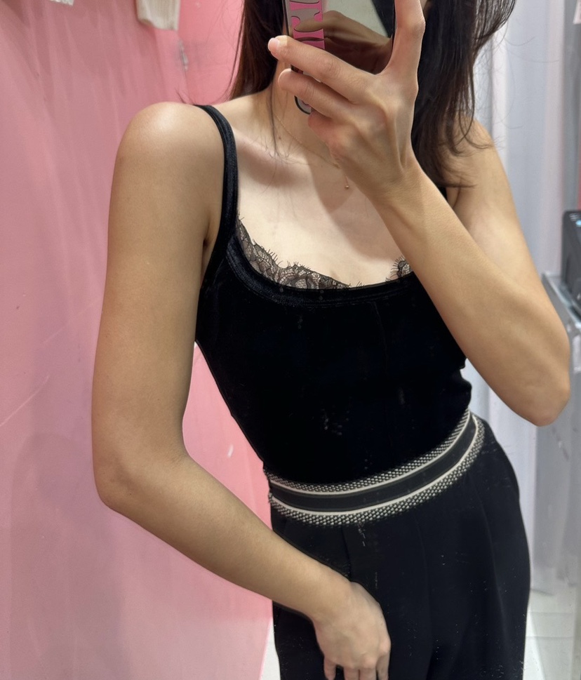 SOUIT by mabel-A直郵韓國代購女裝新品推薦吊帶背心蕾絲SOUIT by mabel-L吊帶/背心