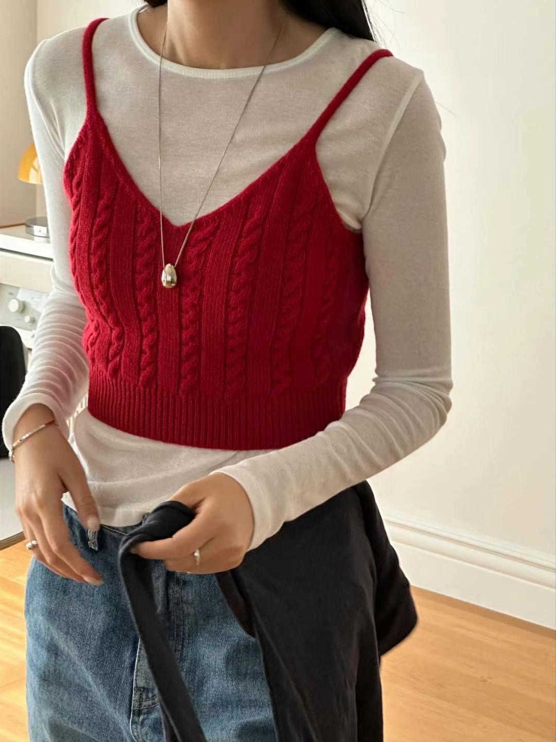 FLAT WHITE韓國直郵女裝新品時尚熱賣休閑真品24秋冬吊帶背心FLAT WHITE吊帶/背心圖色2