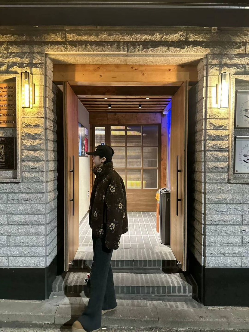 Vibelle韓國直郵東大門代購女裝新款職業休閑人氣真品推薦夾克VIBELLE夾克