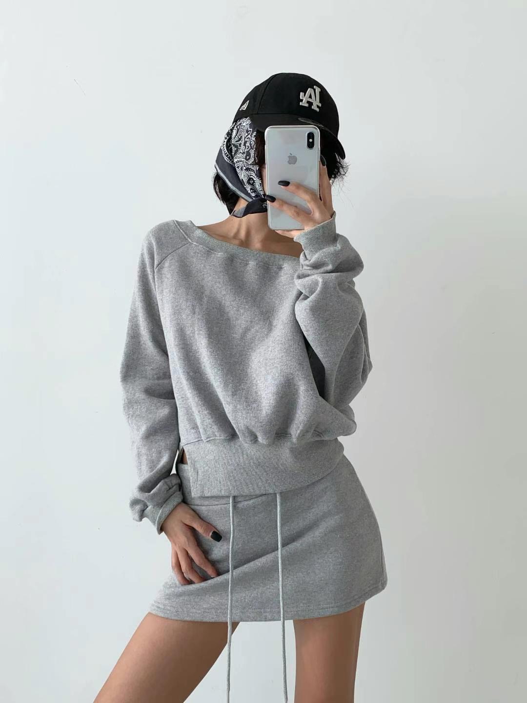 BUSTLING韓國直郵東大門代購女裝新款推薦人氣熱賣時尚衛衣BUSTLING衛衣