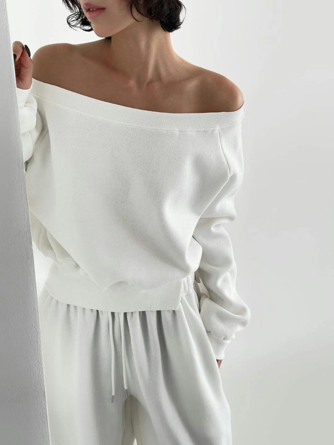 BUSTLING韓國直郵東大門代購女裝新款推薦人氣熱賣時尚衛衣BUSTLING衛衣