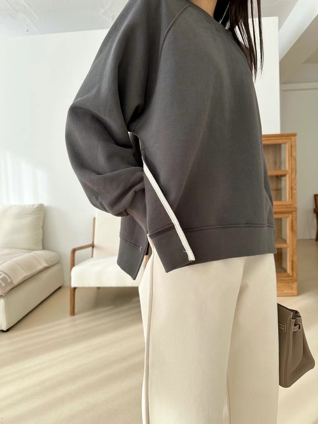 KIND-카인드-OT東大門實拍女士新款24秋夏職業休閑人氣衛衣KIND-ot衛衣