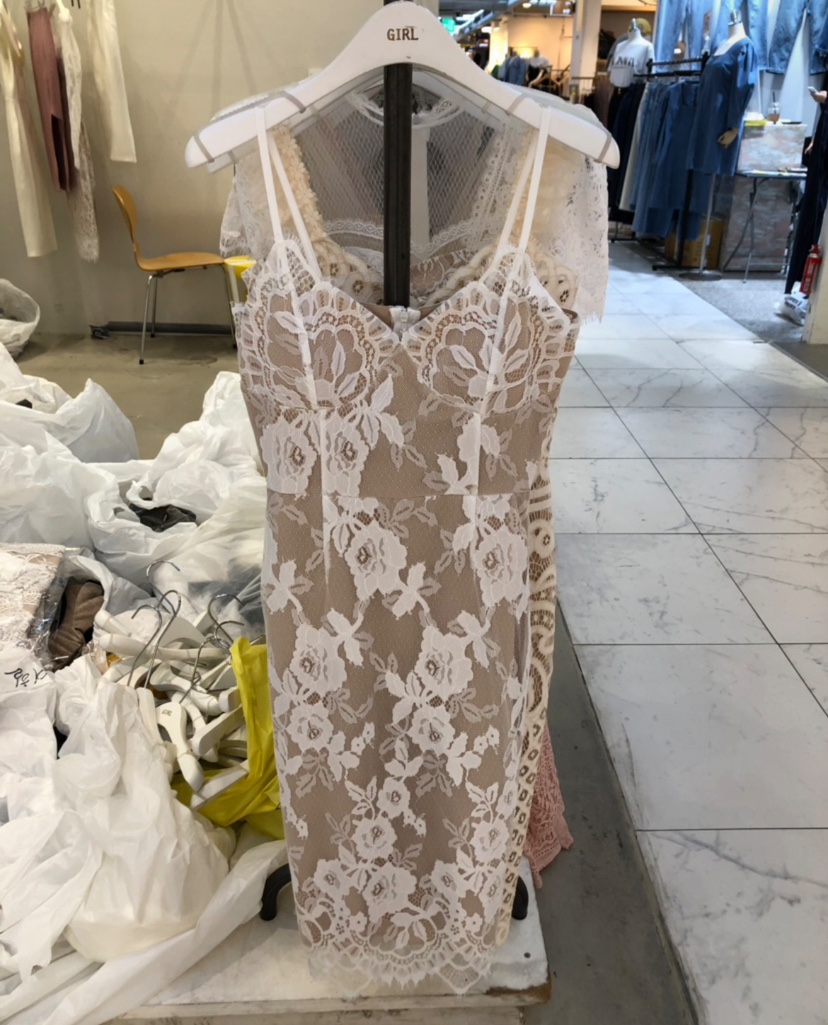 high heels東大門實拍女士新款熱賣時尚真品休閑連衣裙蕾絲HIGH HEELS連衣裙