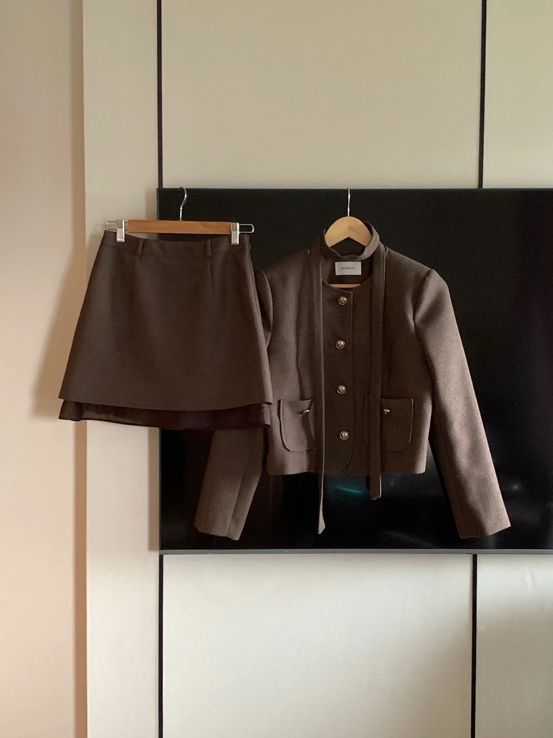 JUILLYSTYLE韓國直郵東大門實拍女裝新款人氣時尚套裝含脖帶JUILLYSTYLE套裝圖色2