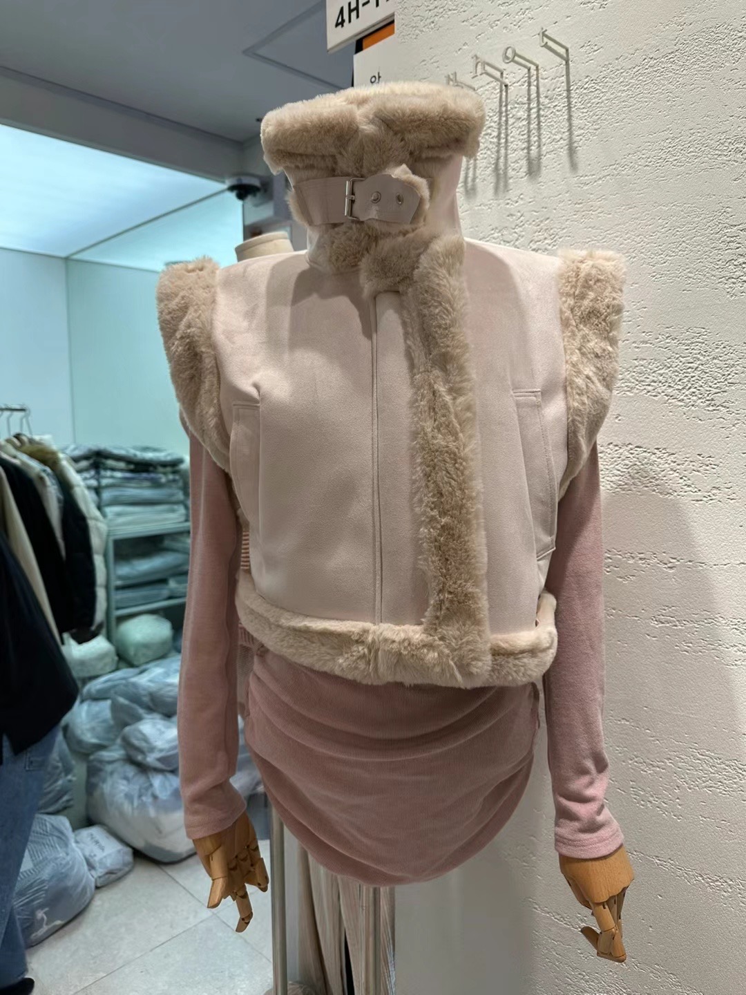 Ruhot韓國直郵東大門實拍女裝新品人氣時尚推薦休閑熱賣馬甲Ruhot馬甲圖色4