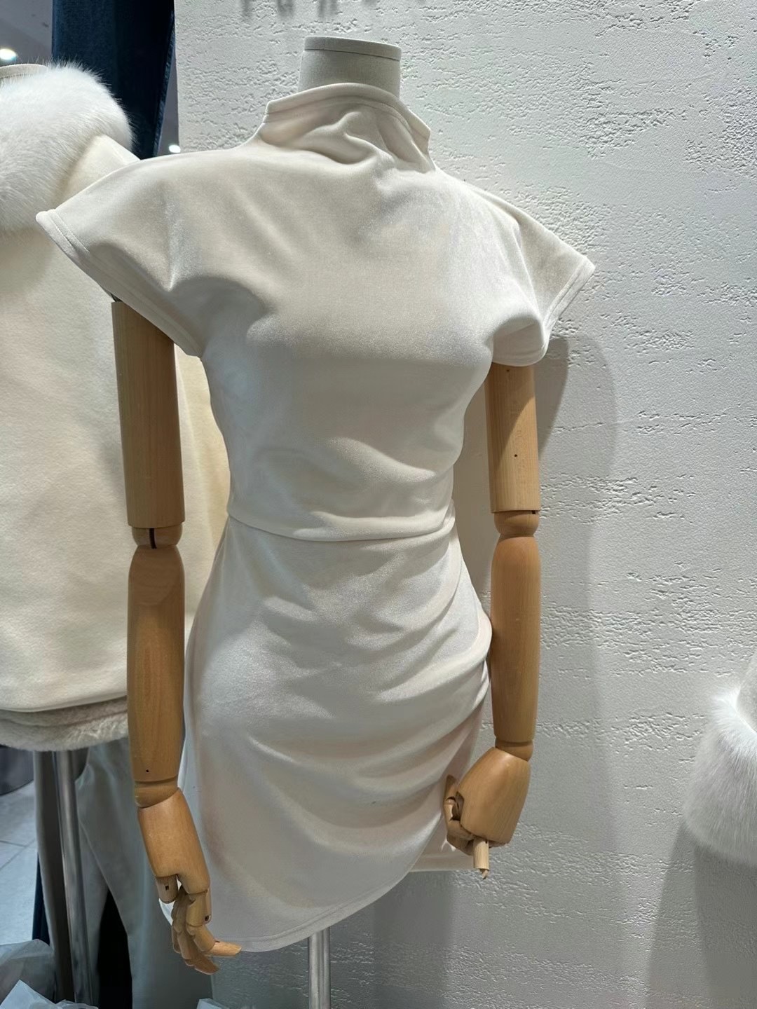 Ruhot直郵韓國代購女裝新品熱賣24秋冬真品時尚職業推薦連衣裙Ruhot連衣裙圖色1