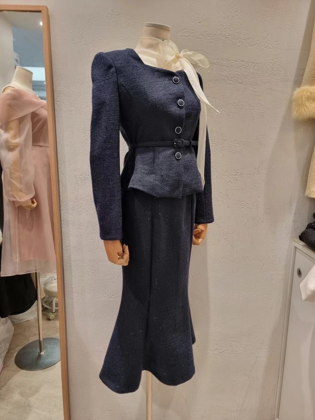 Ruhot韓國直郵東大門實拍女裝新品熱賣時尚真品職業休閑套裝Ruhot套裝