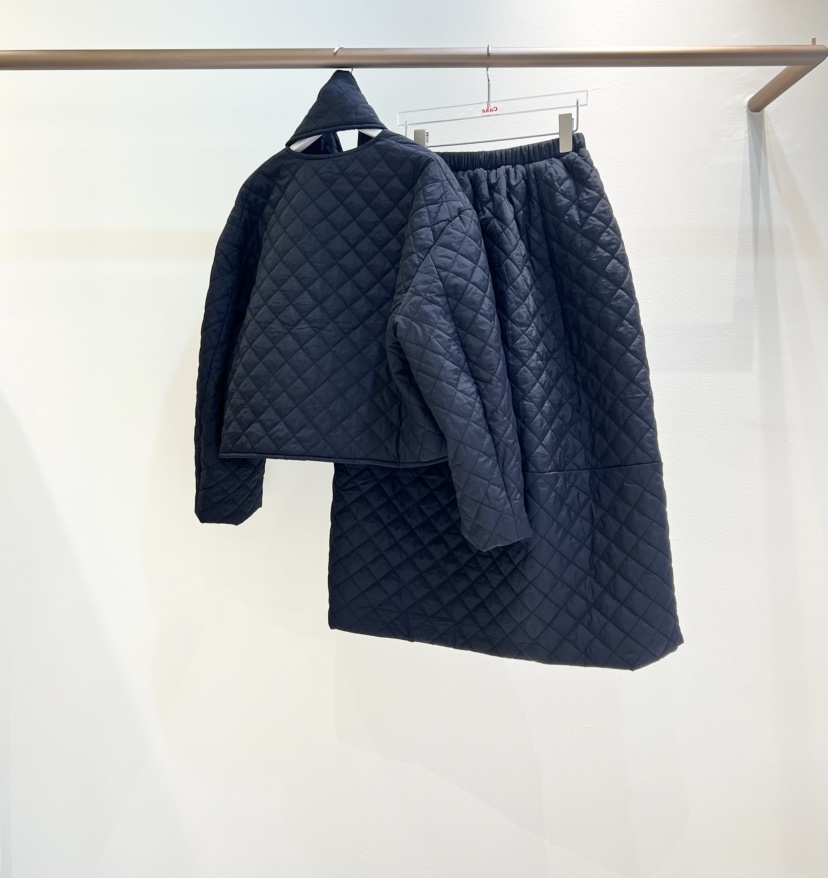 CAKE東大門直郵女裝新品職業熱賣24秋夏人氣休閑套裝含圍巾CAKE套裝