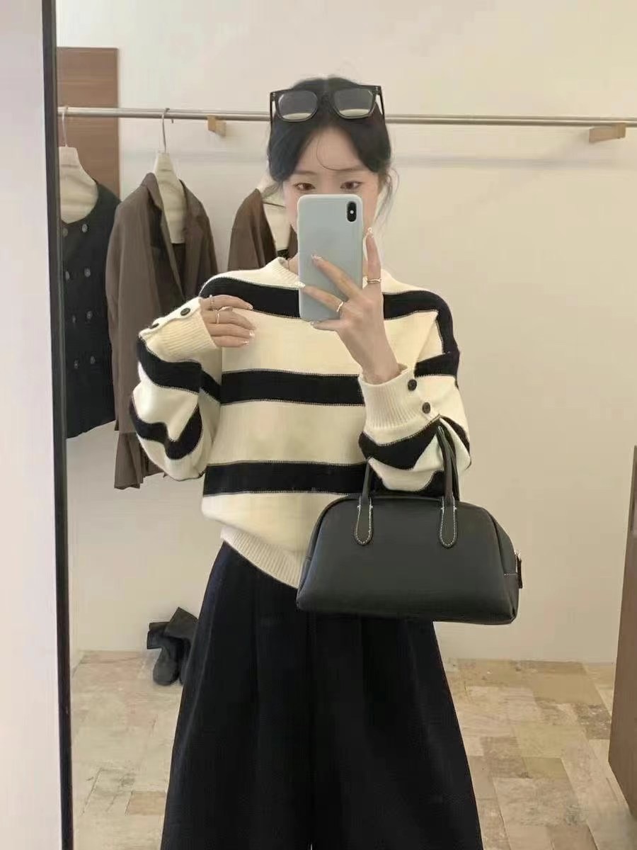 버터플라이韓國代購女士新款時尚職業休閑人氣24秋夏針織衫버터플라이針織衫