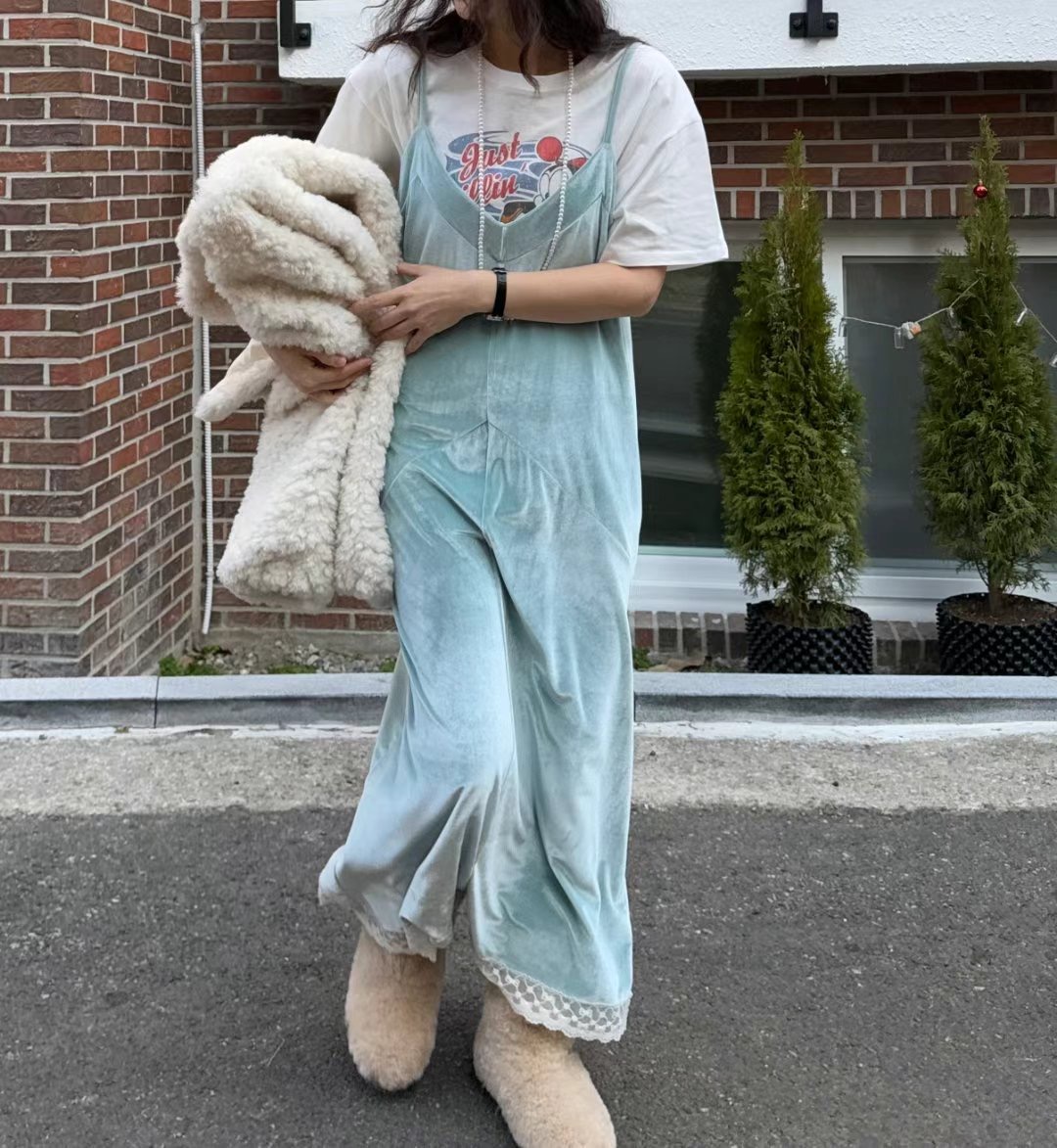GLOSSY東大門直郵女士新品職業推薦時尚真品連衣裙天鵝絨蕾絲GLOSSY連衣裙