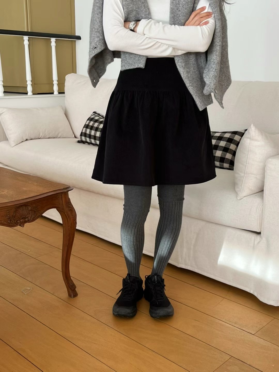 DINING韓國代購女士新款24秋夏熱賣真品推薦職業人氣休閑短裙DINING短裙圖色2