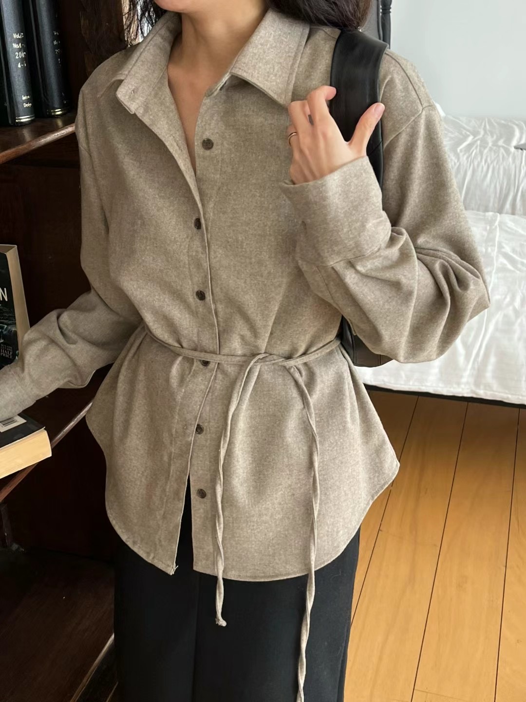 DINING韓國代購女裝新款真品推薦時尚職業24秋夏襯衫蕾絲衫羊毛DINING襯衫/蕾絲衫