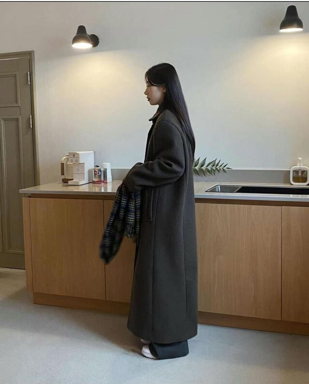 9nine韓國直郵東大門實拍女裝新品時尚真品人氣推薦中長款大衣9nine中長款大衣