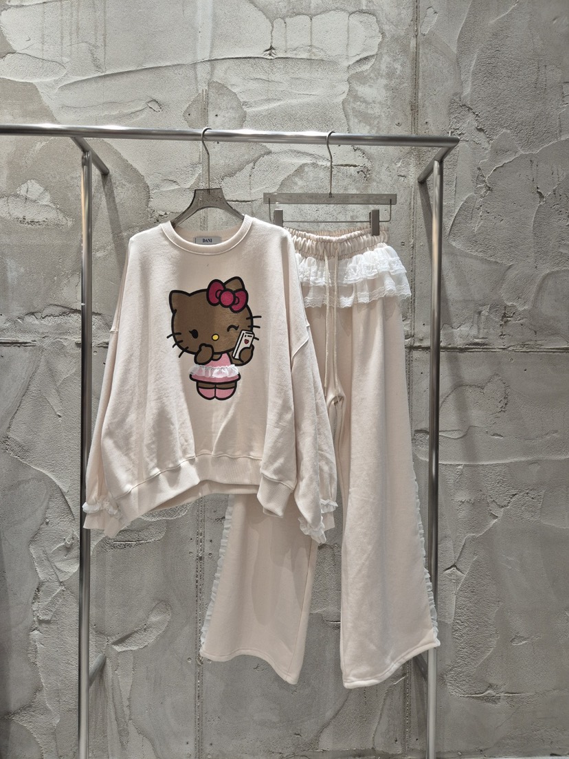 DANI韓國直郵女裝新品職業24秋冬休閑熱賣時尚真品推薦衛衣SANTAL衛衣