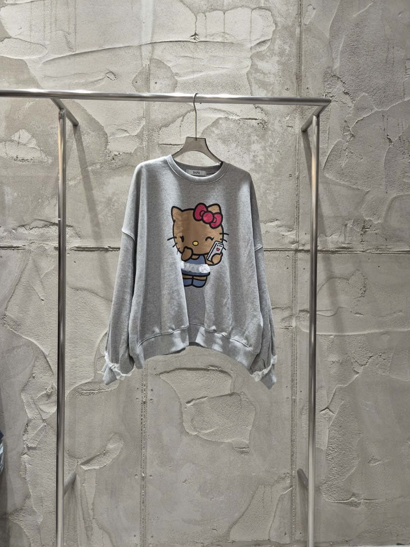 DANI韓國直郵女裝新品職業24秋冬休閑熱賣時尚真品推薦衛衣SANTAL衛衣圖色3