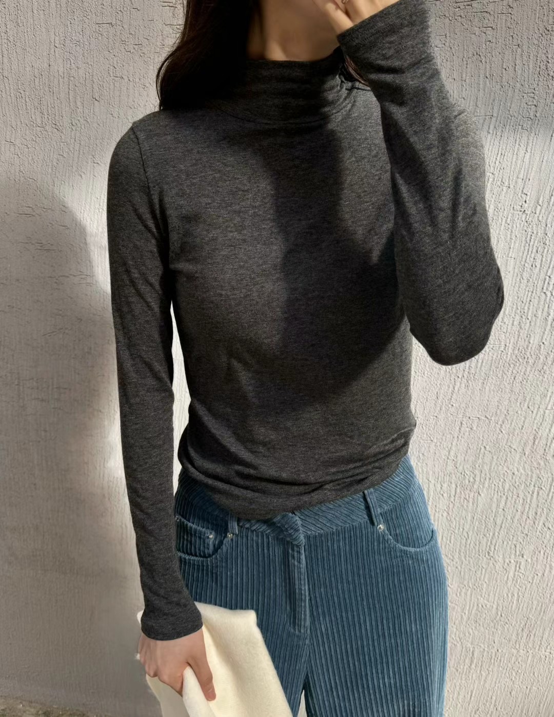 LEREVE韓國直郵女裝新品人氣熱賣24秋冬職業推薦長袖T恤兔子LEREVE長袖T恤