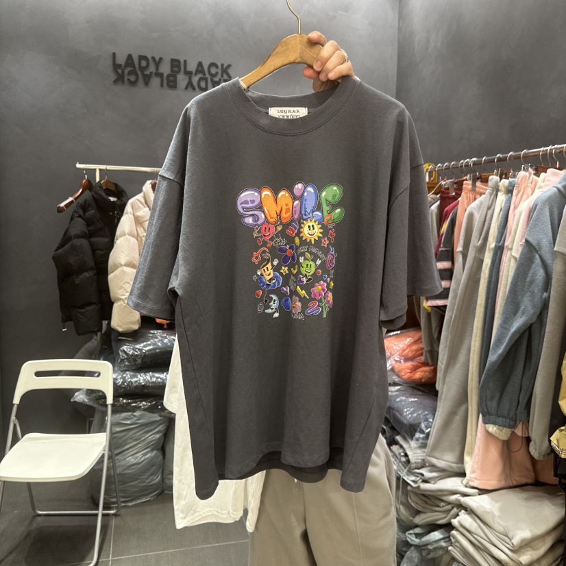 LADYBLACK東大門實拍女裝新品時尚真品職業熱賣推薦T恤春款LADYBLACKT恤圖色2