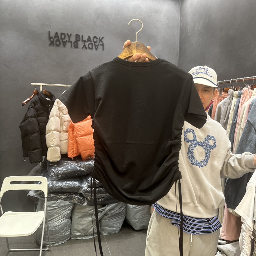 LADYBLACK韓國直郵女士新款真品休閑24秋冬熱賣推薦T恤春款LADYBLACKT恤