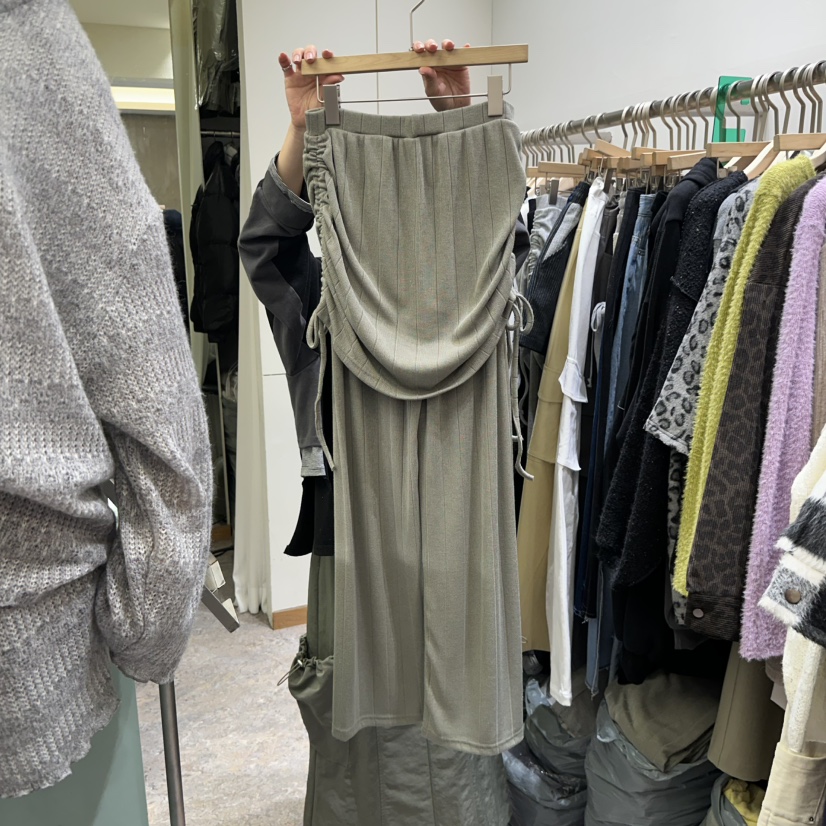 Reiz東大門直郵女裝新品職業休閑推薦24秋冬時尚真品裙褲春款REIZ裙褲